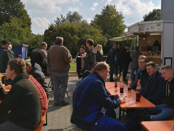After-Work-Party mit Foodtruck